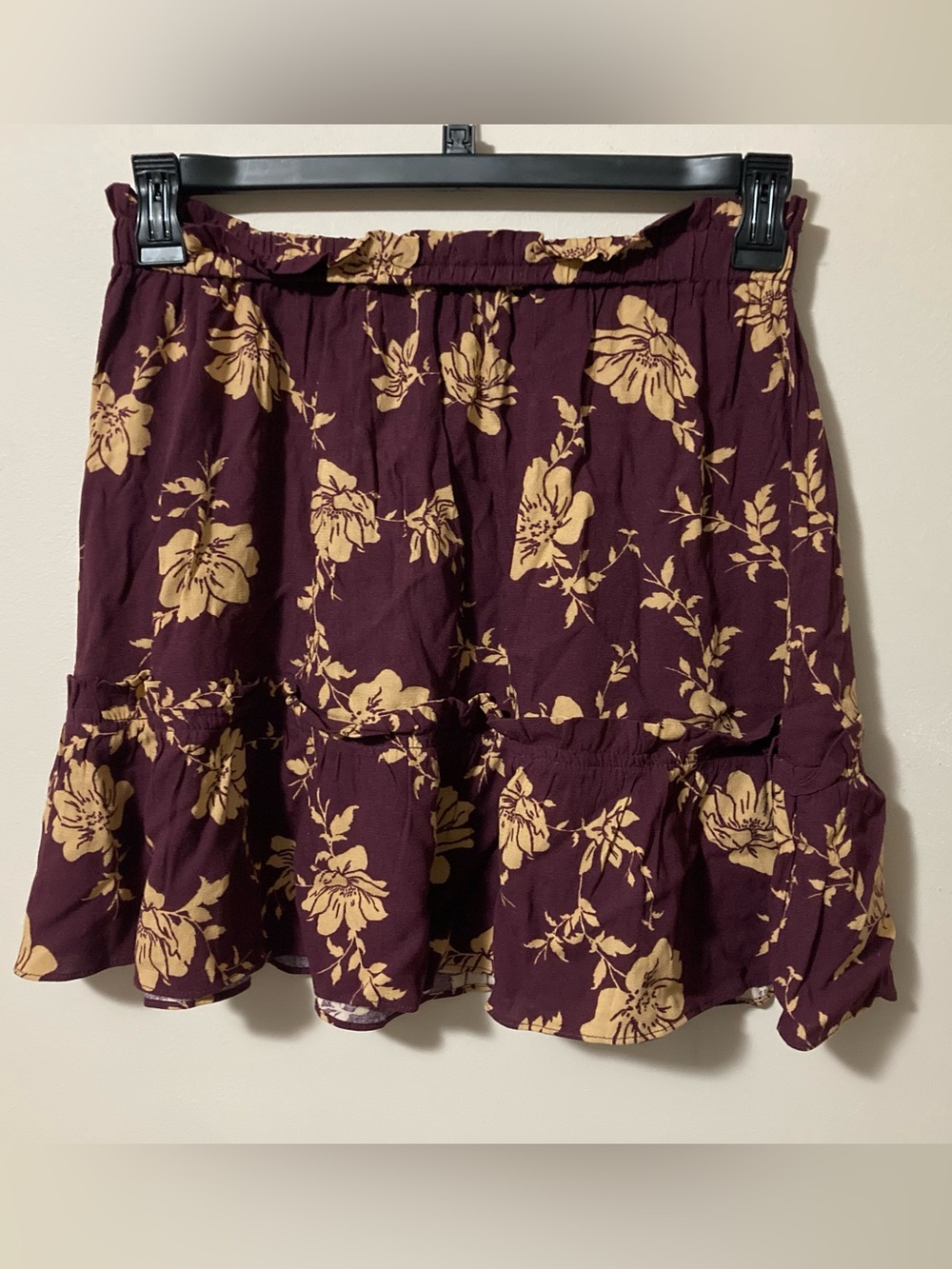 Floral Tiered Mini Skirt in Burgundy and Cream